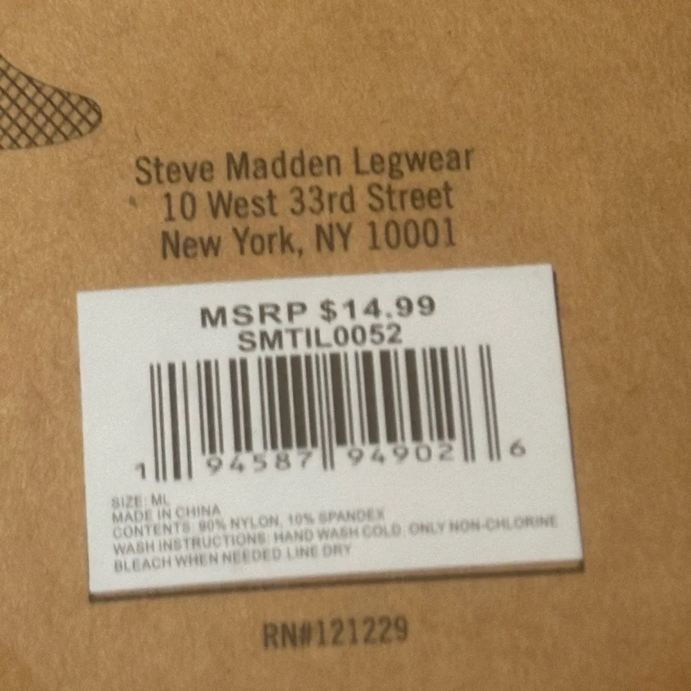 Medium / Large STEVE MADDEN Fashion Tights Fishnet Legwear NWT